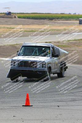 media/Oct-01-2023-24 Hours of Lemons (Sun) [[82277b781d]]/1145pm (Off Ramp)/